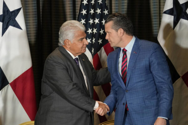 jose raul mulino pete hegseth