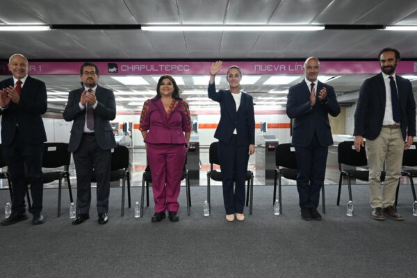 Línea 1 del Metro,modernización Metro CDMX,Claudia Sheinbaum,renovación Metro CDMX,nueva Línea 1,trenes nuevos Metro,tecnología CBTC,estaciones Cuauhtémoc,Insurgentes,Chapultepec,Metro Ciudad de México,movilidad urbana CDMX,beneficios Metro CDMX,conectividad Metro,transporte público CDMX,inversión Metro CDMX,proyectos de movilidad,tiempo de traslado Metro,infraestructura Metro CDMX,modernización transporte.