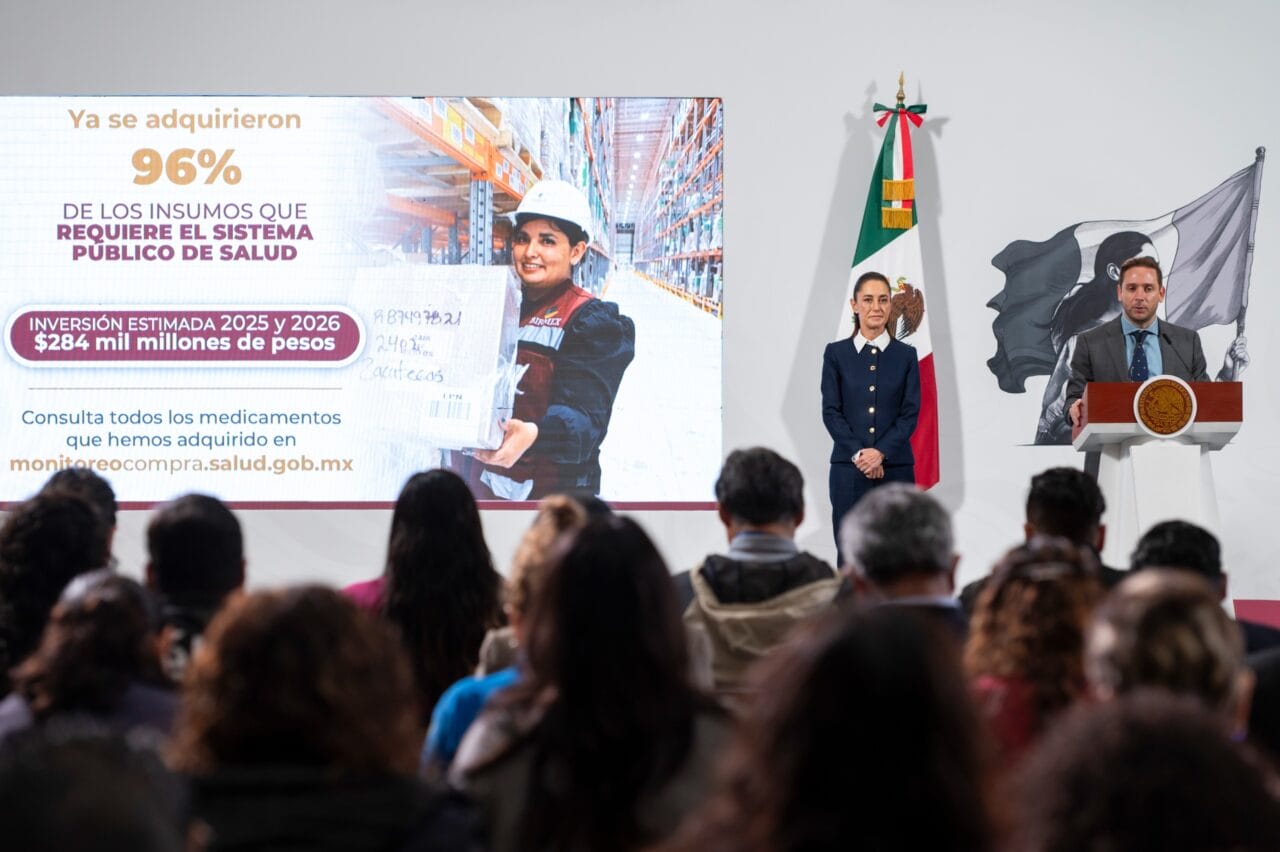 La presidenta de México, Claudia Sheinbaum Pardo anunció un ambicioso plan para fortalecer el sistema de salud nacional, con la inauguración de 21 nuevos hospitales y centros médicos desde octubre pasado, además de garantizar el abasto de medicamentos en todo el territorio nacional.