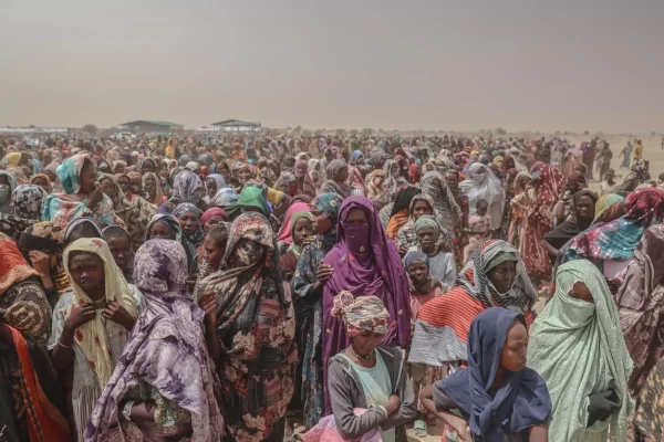 En un clima mundial de conflictos armados que se multiplican sin cesar, las víctimas civiles tienen nombre de mujer, de niños y niñas, así como de militantes de derechos humanos y periodistas.