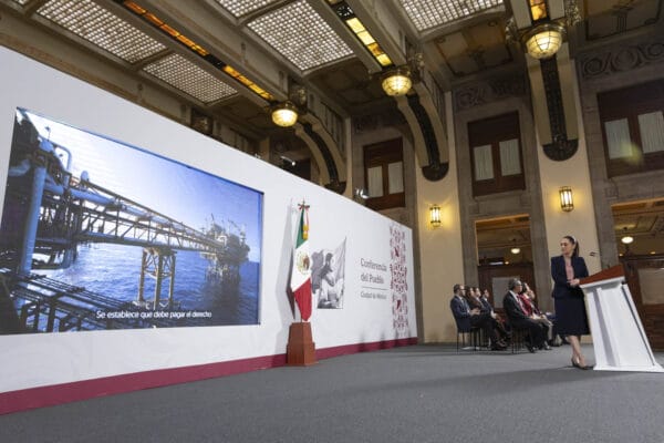 estrategia integral que permitirá a la petrolera mexicana operar,Víctor Rodríguez Padilla,visión ambiental de sustentabilidad