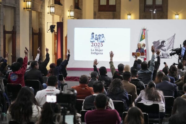 reforma laboral histórica,plataformas digitales,Bastón de Mando al nuevo presidente de la Suprema Corte