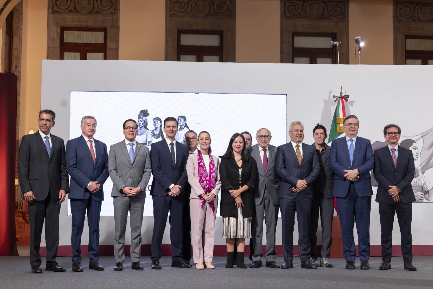 Además de las inversiones farmacéuticas, se anunció oficialmente el primer Polo de Desarrollo para el Bienestar en Michoacán, ubicado en el municipio de Zinapécuaro, zona metropolitana de Morelia.