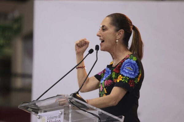 México durante gira por Baja California,Baja California recibe inversión en infraestructura,aumento del salario mínimo
