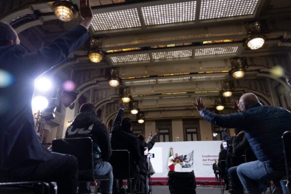 Salon de tesoreria de palacio ancional en la conferencia matutina de la presidenta el 12 de noviembre de 2025