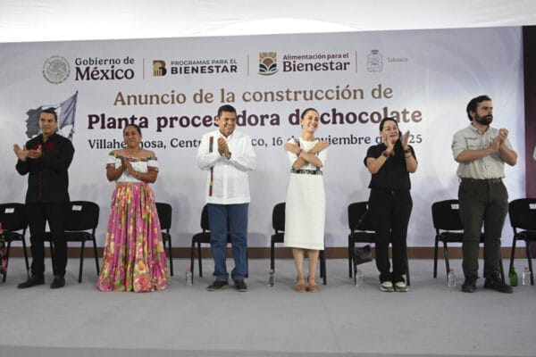 Presidenta Claudia Sheinbaum anuncia construcción de planta procesadora de chocolate en Festival del Chocolate Tabasco 2025
