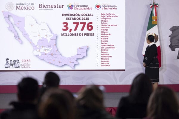 Mapa de México mostrando los 24 estados donde la Pensión para Personas con Discapacidad es universal y los 8 estados pendientes.