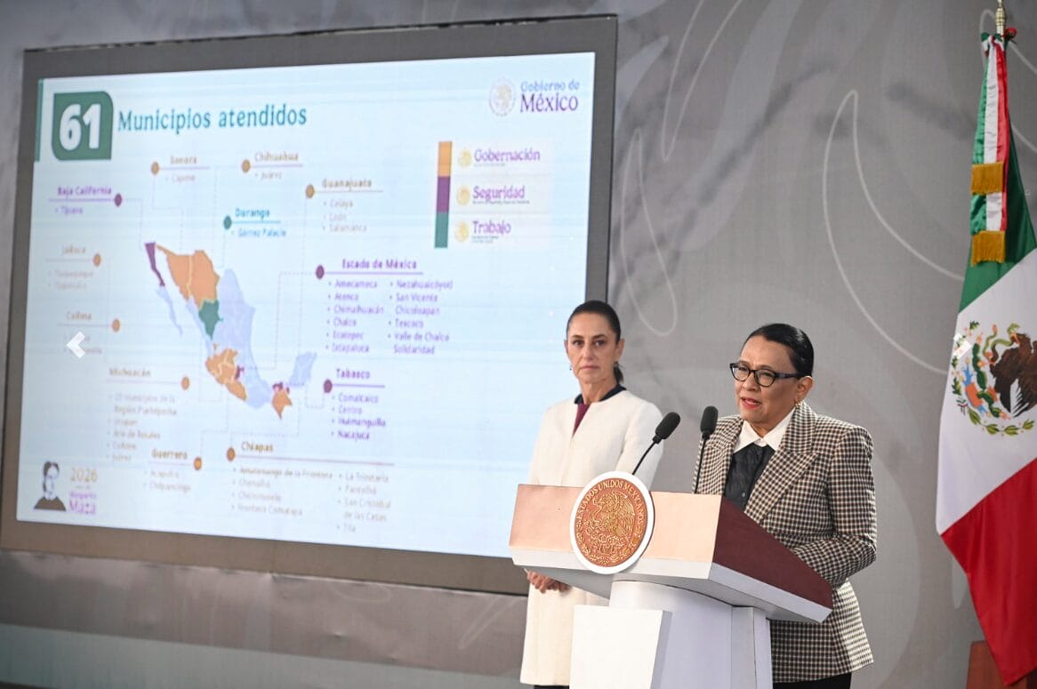 Mapa de México con entidades federativas coloreadas según su reducción porcentual en homicidios dolosos durante 2025.