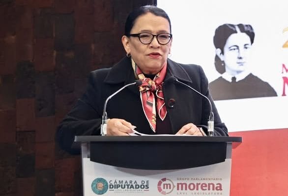 Rosa Icela Rodríguez en reunión plenaria del Senado de México durante presentación de Reforma Electoral flexible
